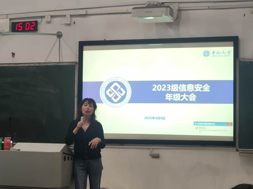 f2ce610131a044d7f7cef22d8e62edb f2ce610131a044d7f7cef22d8e62edb