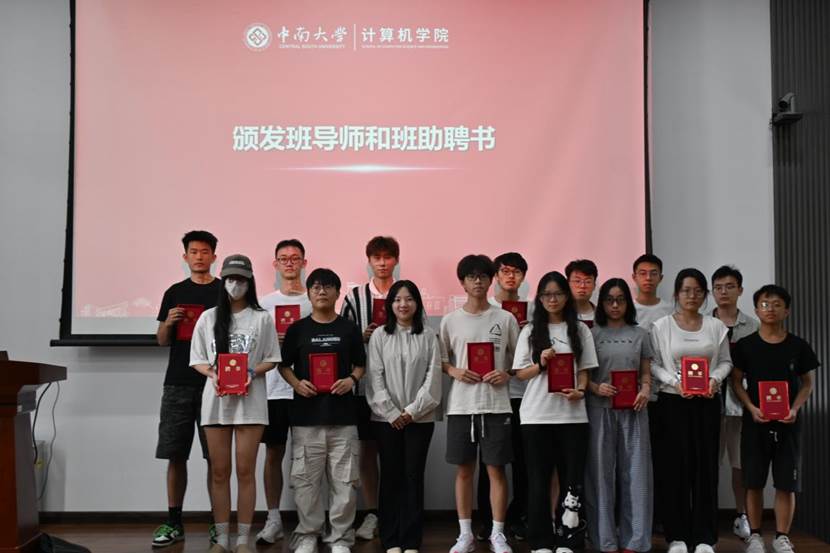 53d1527fb9da8468fa10a77bb571518c